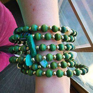 Wood and Howlite wrap beaded bracelet